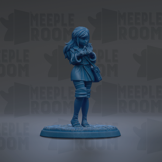 A blue figurine of a woman standing on a base, with the text "MEUPLE ROOM" repeated in the background.