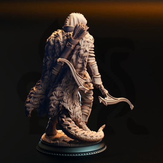 A detailed 3D model of a character holding a bow and arrow, standing on a platform.