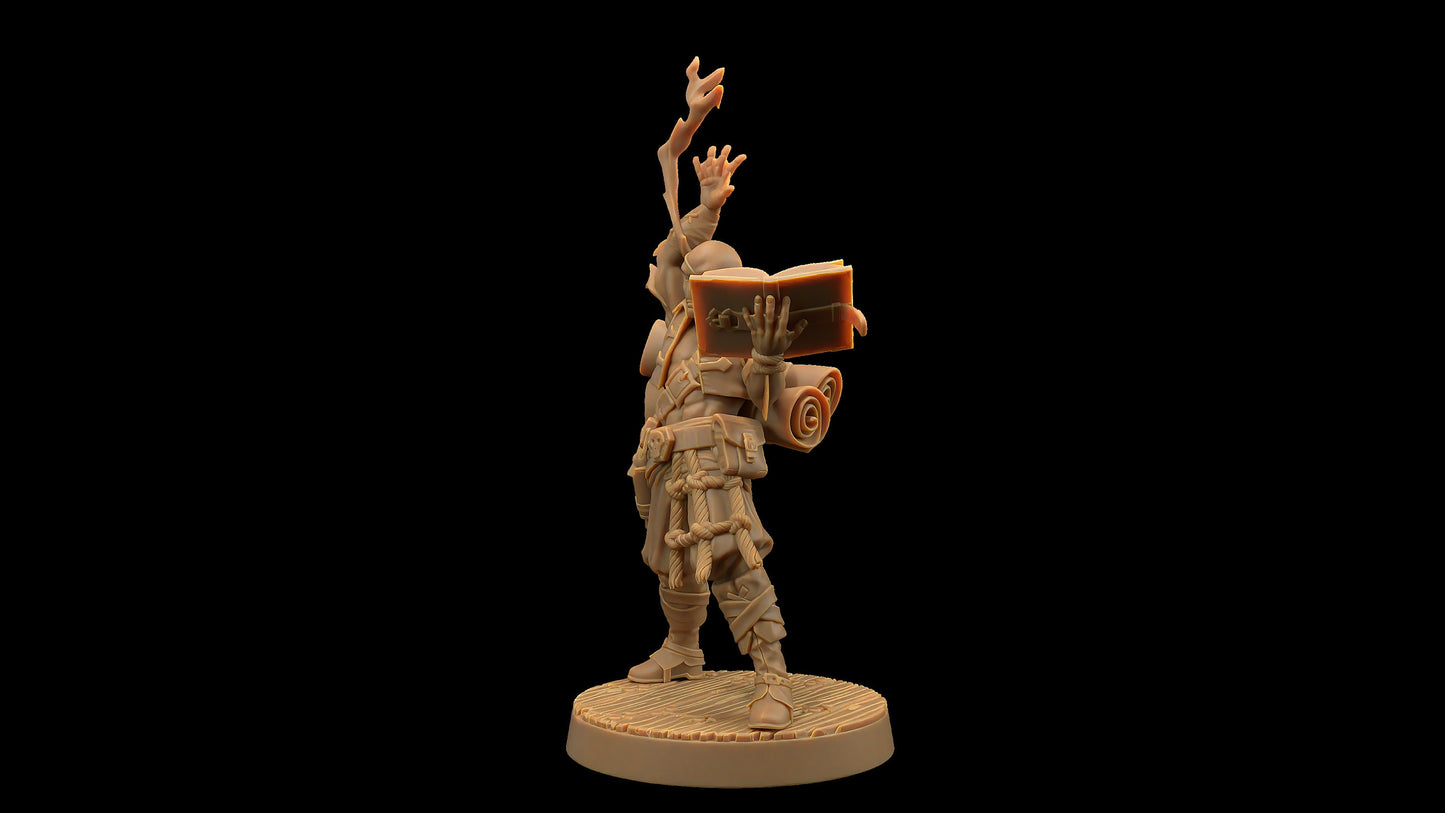 Bamf Tx'Aru, Prax Storm Wizard by Dragon Trappers Lodge | Please Read Description