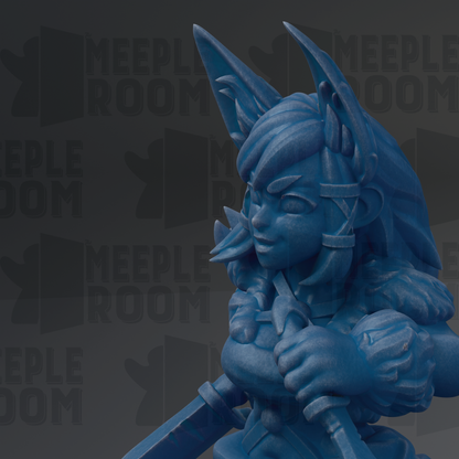 A close-up of a blue, sculpted figure holding a weapon, with the text "MEUPLE ROOM" repeated in the background.