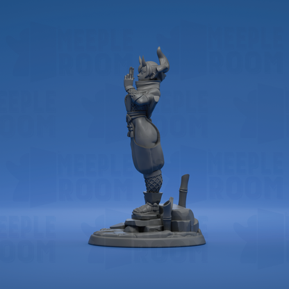 32_Tsuno-OniNinja_25base_04_left_a.png