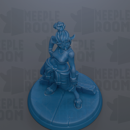 A blue figurine of a person sitting on a blue base, with the text "MEIPLLE ROOM" repeated in the background.