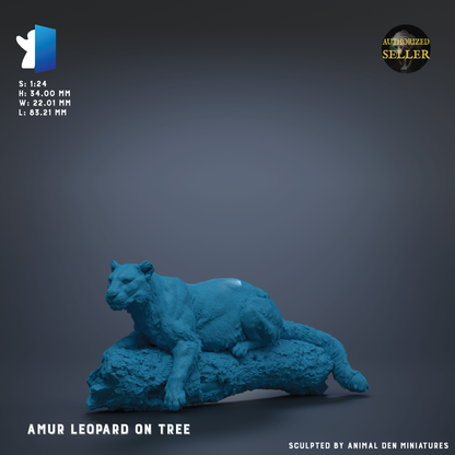 The image is a 3D model of a leopard statue, specifically a figurine of an Amur leopard, which is a type of leopard native to the Russian Far East. The statue is depicted in a sitting position on a tree branch, showcasing its natural habitat and behavior.