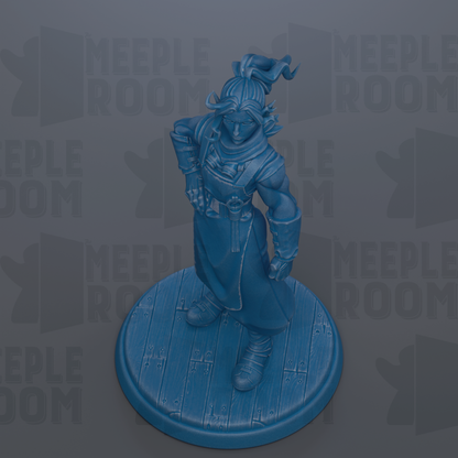 A blue figurine of a person standing on a wooden base, with the text "MEIPLLE ROOM" repeated in the background.