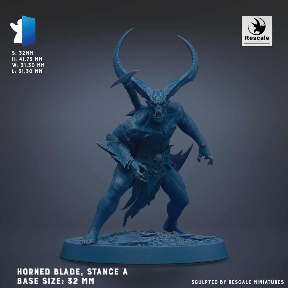 a horned blade statue with a stance, standing on a base size of 32 mm.
