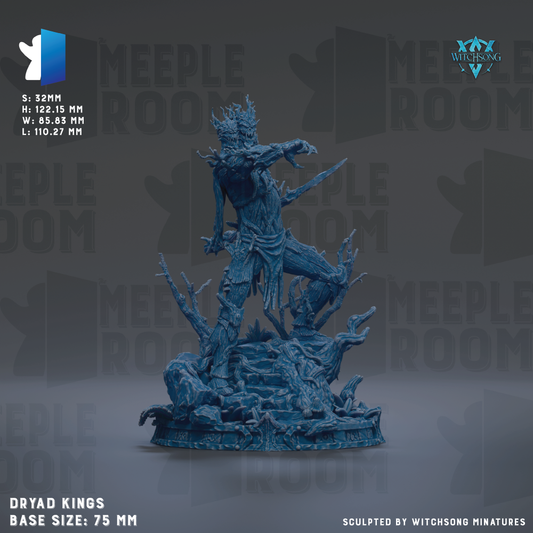 The image is a detailed sculpture of a fantastical creature, likely a dragon or serpent, with intricate details and a dark blue color. The sculpture is displayed on a base that is described as being 7.5 mm in size. The background of the image is a dark gray color, and there is text that reads "MEIPLE ROOM" repeated multiple times throughout the image.