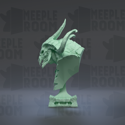 A green, sculpted dragon head statue is displayed against a dark background with repeated text.
