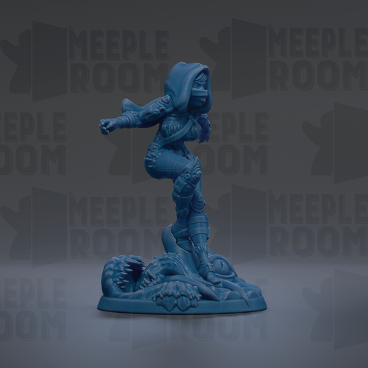 A blue figurine of a person standing on a platform, with a dark background that has the word "MEUPLE ROOM" repeated multiple times.