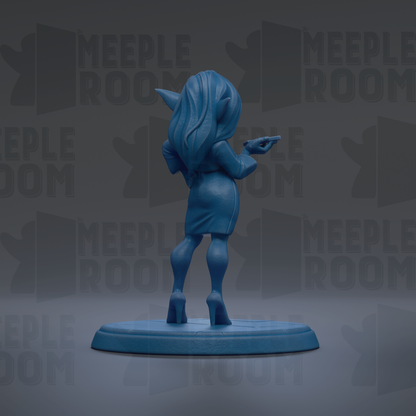 A blue figurine of a woman with long hair and a skirt is standing on a blue base against a gray background with repeated "MEIPLLE ROOM" text.