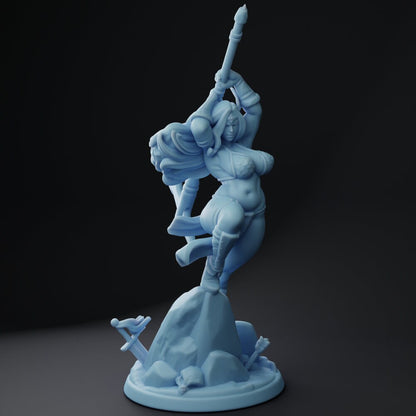 Thitania, Attack Pose by Twin Goddes Miniatures | Please Read Description