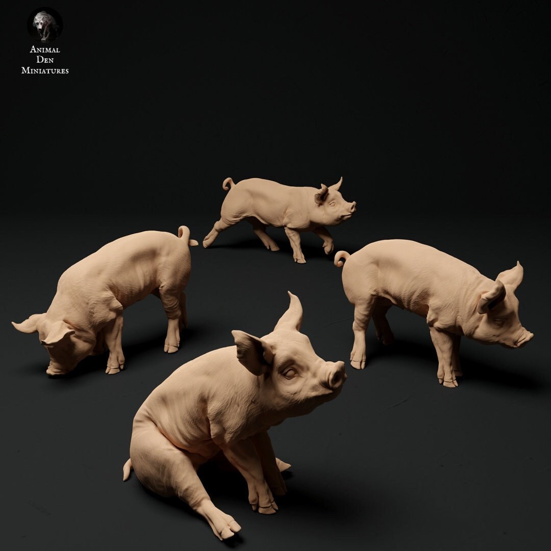 Berkshire Piglets 1:24 scale by Animal Den | Please Read Description