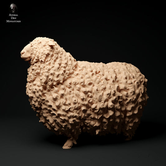 Longwool Sheep 1:24 scale by Animal Den | Please Read Description